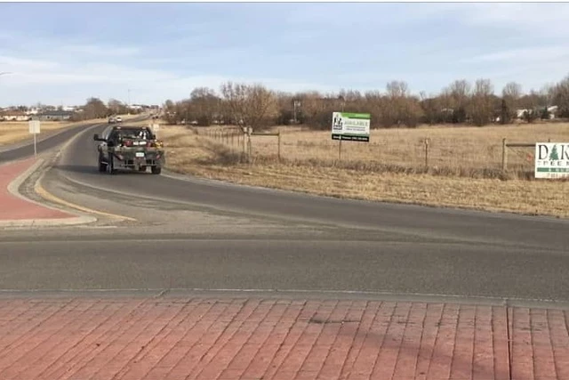 Roundabouts In Bismarck, You're Still Doing It Wrong!  (VIDEO)