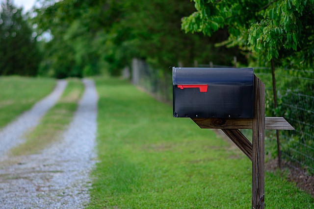 What It Means If You Find A Dryer Sheet In Your Mailbox?