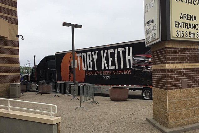 7 Things You Need To Know About Our Toby Keith Listener Party