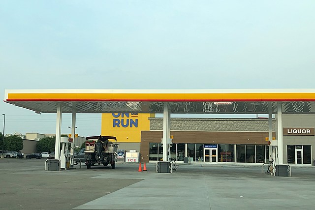 New Gas Station Opens In Bismarck