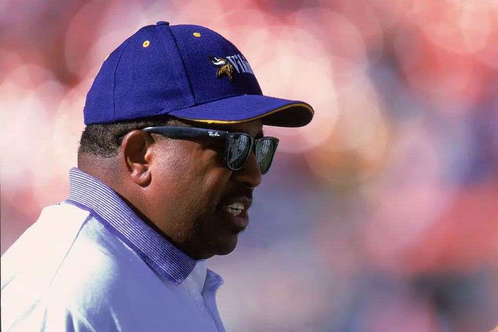 Former Minnesota Vikings Head Coach Dennis Green Dead at 67
